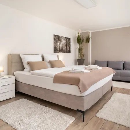 Unique Zentral Gelegene 2 Maisonettewohnung Inkl Tiefgaragenplatz